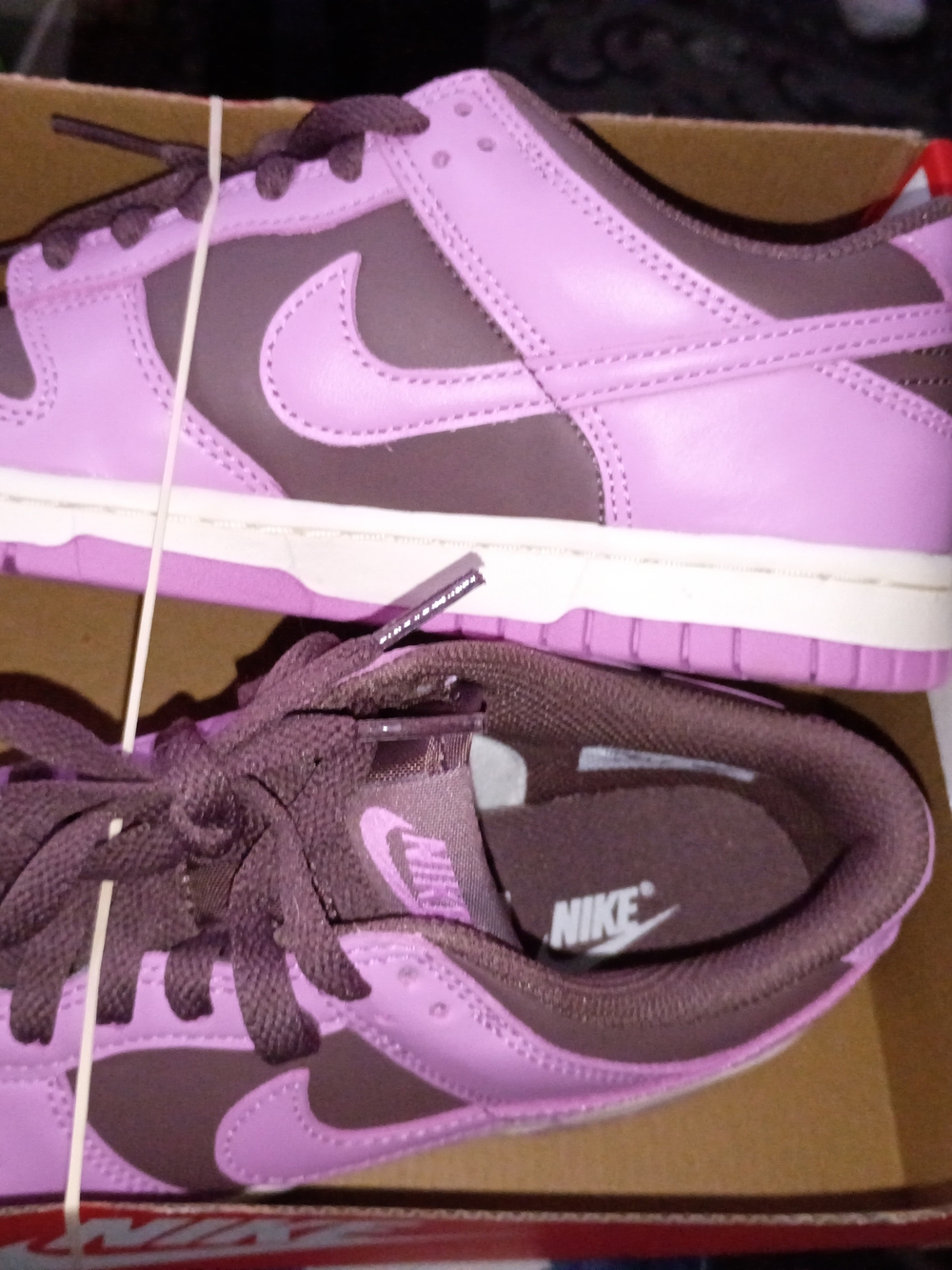 Nike Kids Low-Top Sneakers in Pink and Brown